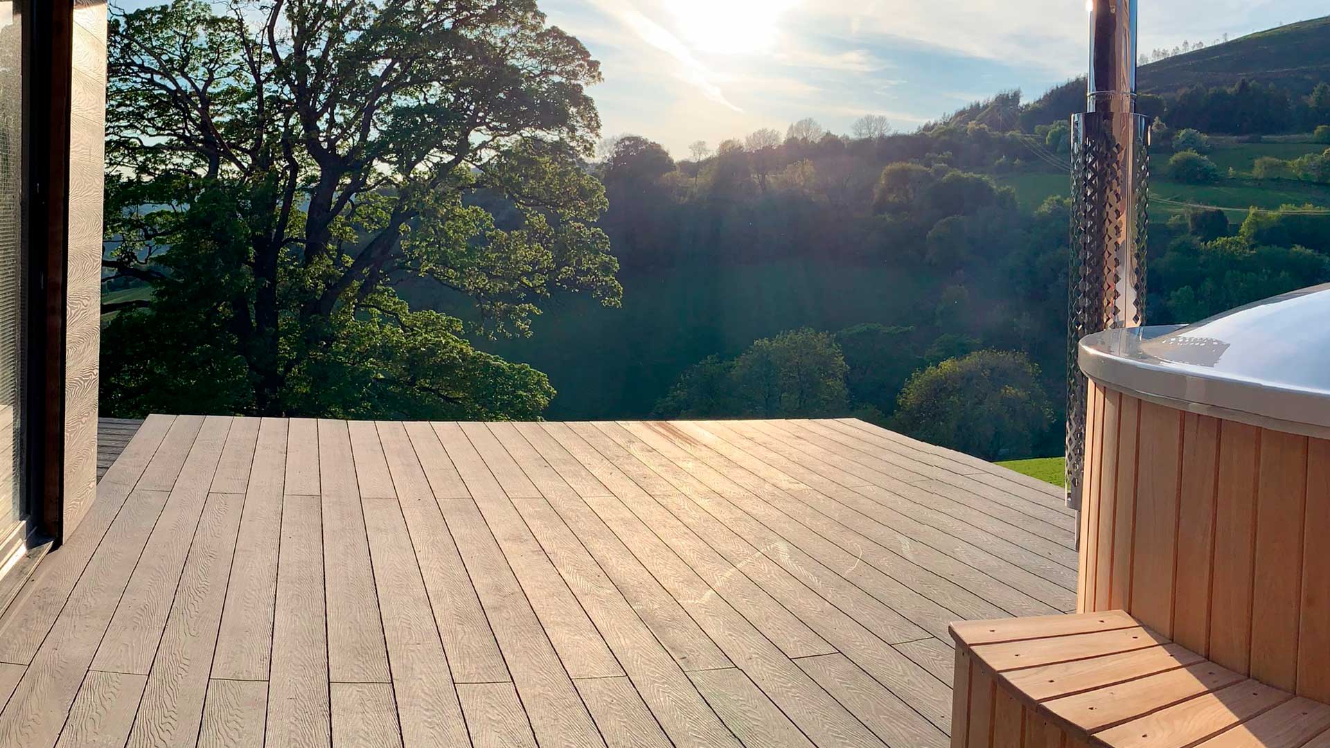 Teckwood | Composite Cladding & Decking Suppliers in the UK